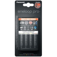 Комплект Panasonic Eneloop Pro BQ-CC55E Colour LED + 4 аккумулятора Eneloop 2600 mAh BK-3HCDE.
